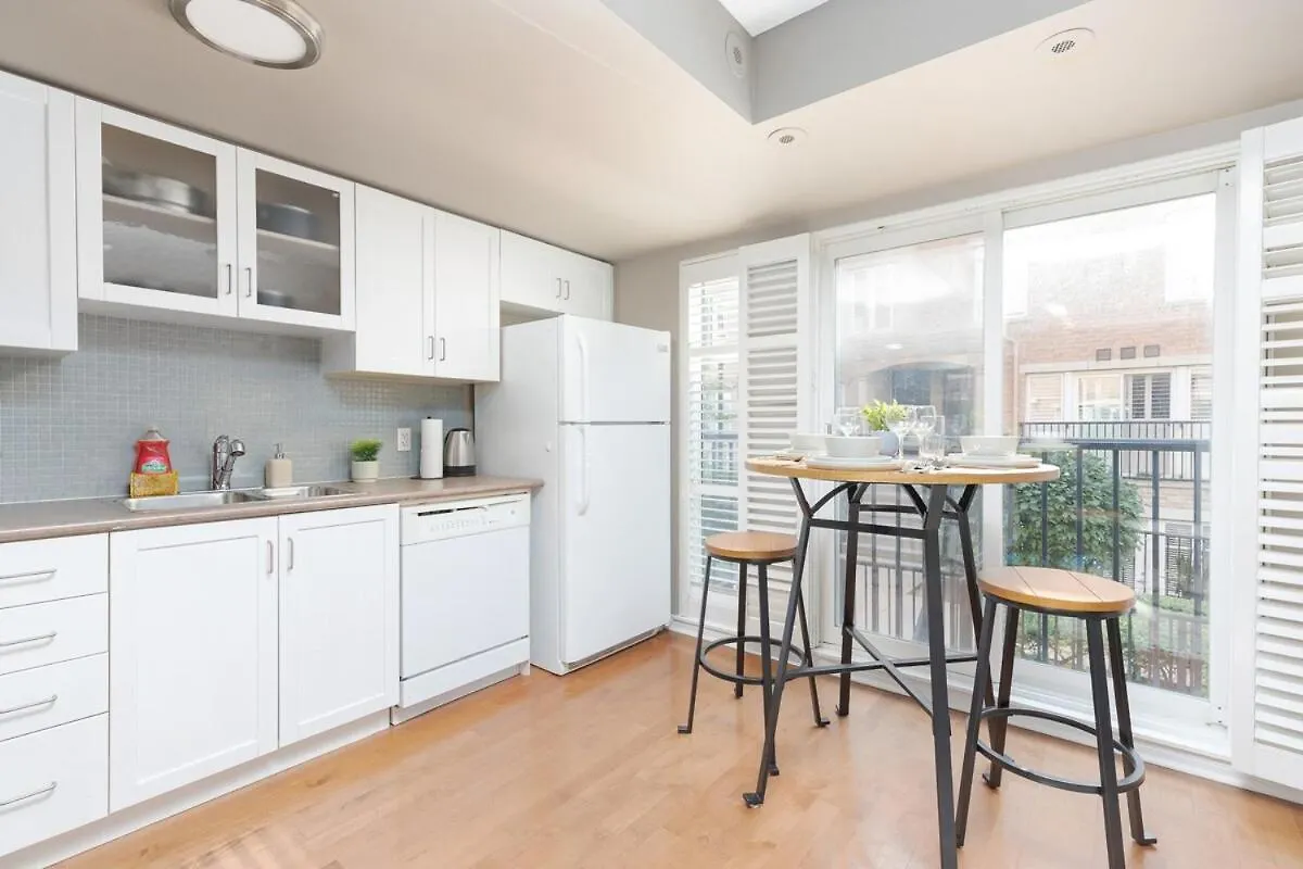 Appartamento Liberty Village Home 5 Mins To Lakeshore! Toronto